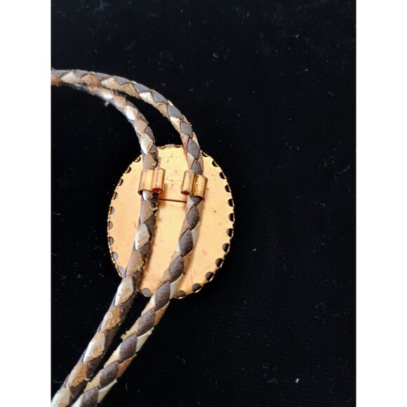 Vintage Bolo Tie Horse Portrait On Porcelain In Gold Tone Setting Leather Braid - Picture 5 of 7